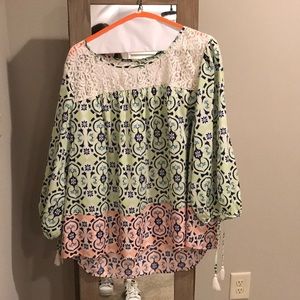 Green/pink ombré shirt